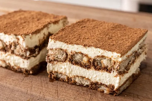 What is French Tiramisu and How Does it Differ from Traditional Tiramisu?